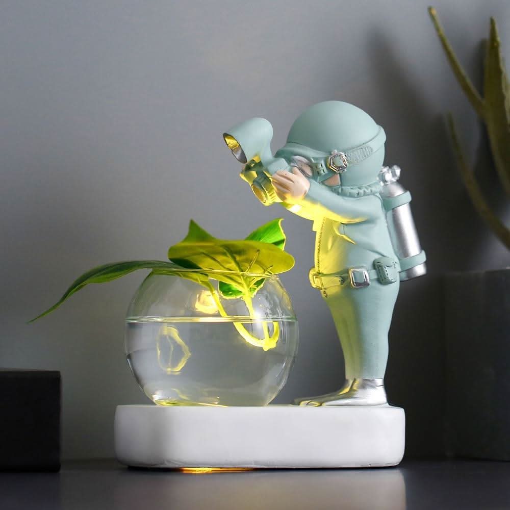 Skanto | ASTROVA – Kreative Astronaut Plante Vaser for Moderne Liv