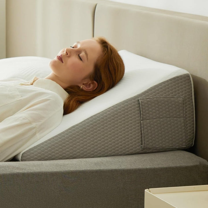 Skanto | ELEVANA – Ergonomisk Minneskum Wedge Puter for Komfortabel Støtte