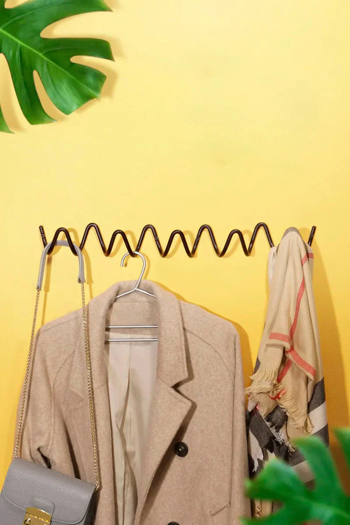 Skanto | Scribble Vegg Garderobe