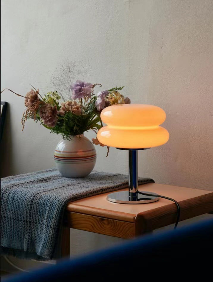 Skanto | DESIGNER GLASS BORDLAMPE - AMBIENT LED LAMPE FOR SOVEROM OG KONTOR