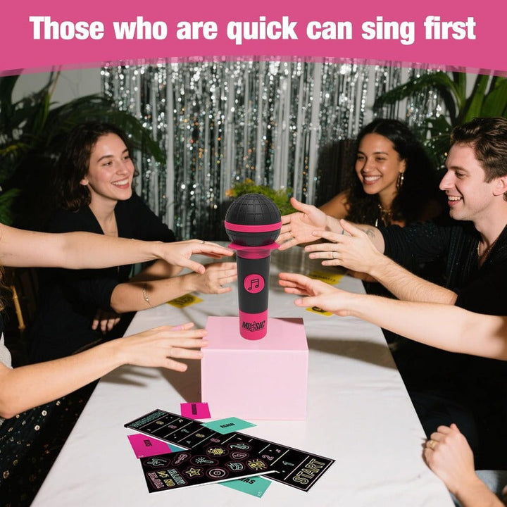 Skanto | SingDeck Morsomme Musikk Trivia Kortspill