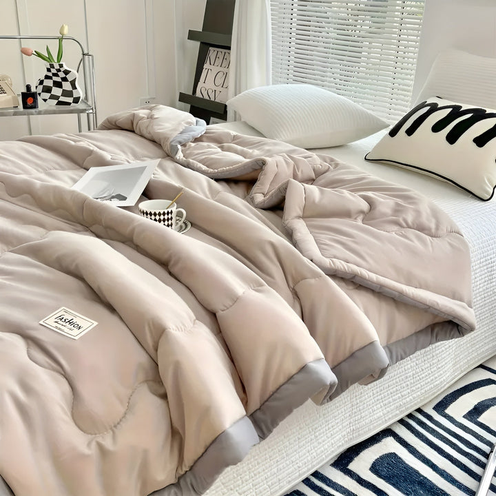 Lett dyne for sommer – Pustende & Allsidig | For sofa, seng & reise | Skanto