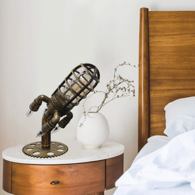 Skanto | VINTAGE STEAMPUNK ROCKLAMPE
