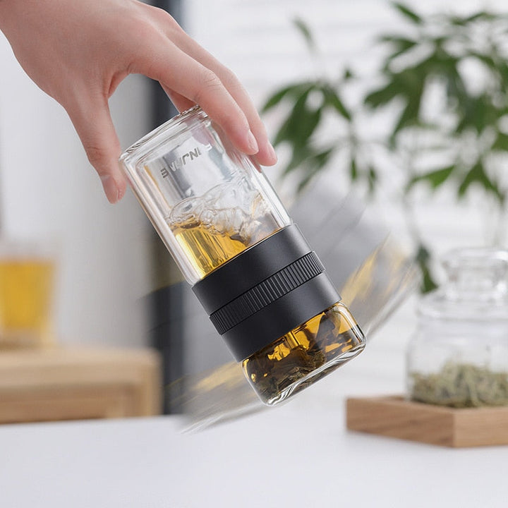 Dobbeltvegget teglassflaske vannflasker med teinfuser tumbler | Skanto