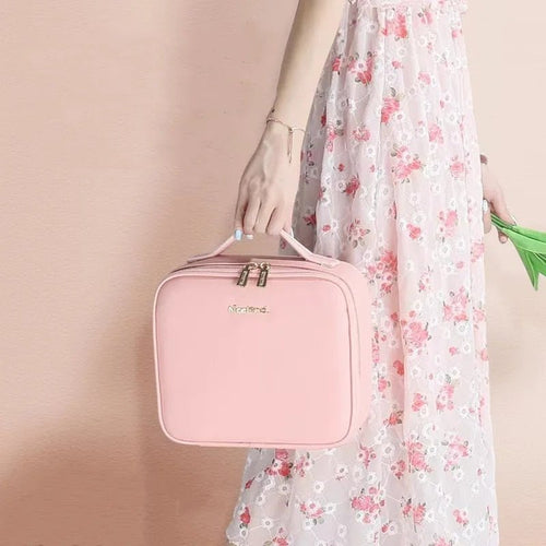 Skanto | GlowUp Bag - Forvandle plassen din - Skjønnhet ved fingertuppene - Personlig studio hvor som helst