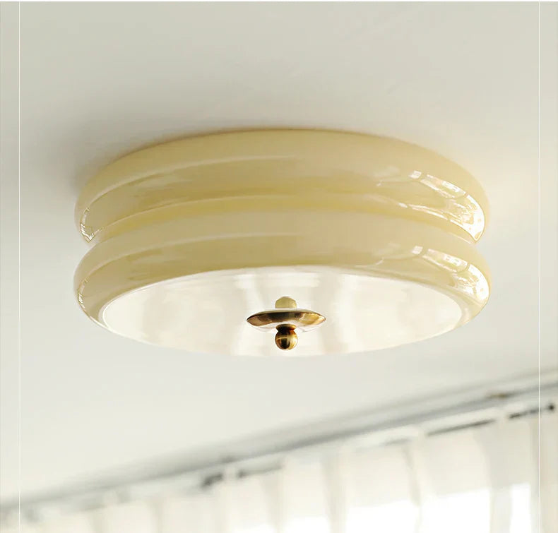 Dansk taklampe i Bauhaus stil - Elegant aura lampe til stue & soverom | Skanto