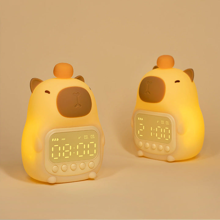 Søt Capybara Nattlys LED – Barnevekkerklokke & Nattlampe for Soverom | Skanto
