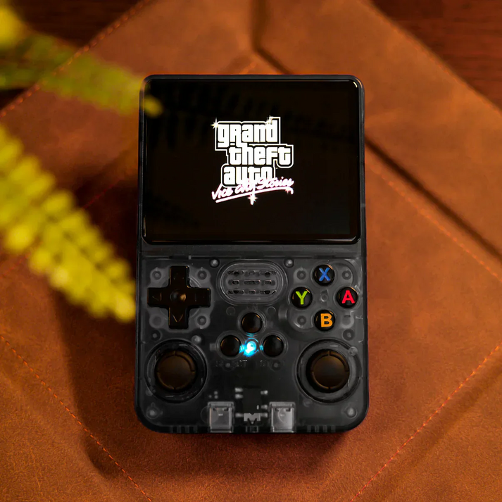 Retro Gaming Console | Bærbar, kraftig og full av nostalgi | Skanto