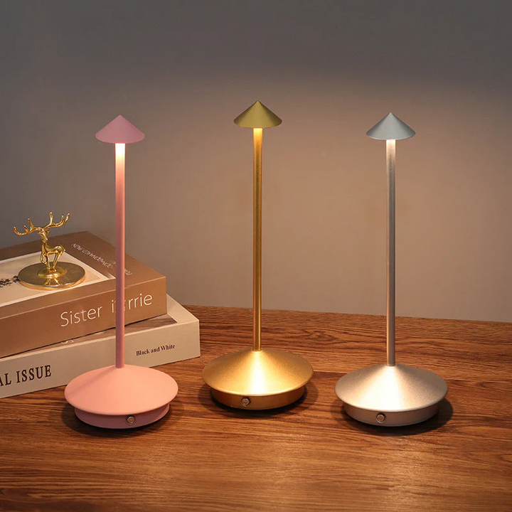Skanto | LumiGlow Trådlampe med LED Bordlampe Elegant & Moderne Design