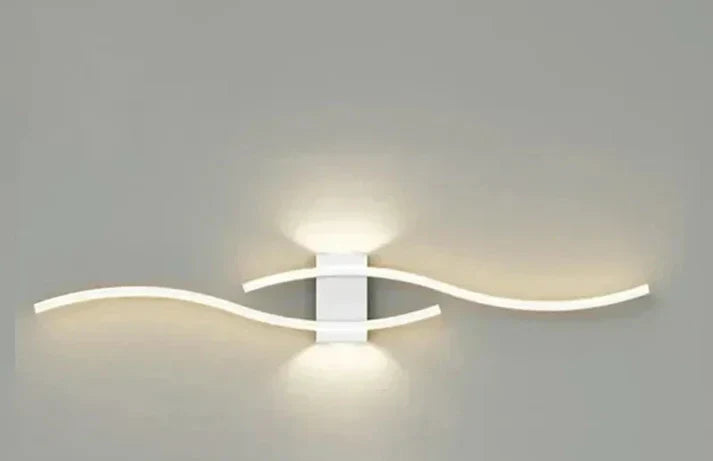 Skanto | Lumivora Wave LED Vegglampe | Moderne Bølge Design | Energisparende & Stilig | 60×15 cm | Varm, Blendingfri Lys