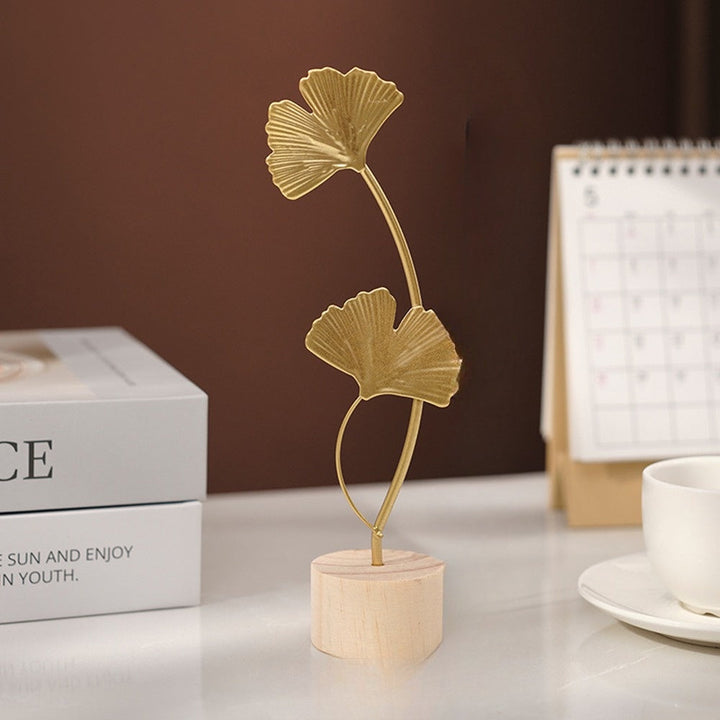 Skanto | Ginkgo-blad dekorasjon i en minimalistisk versjon