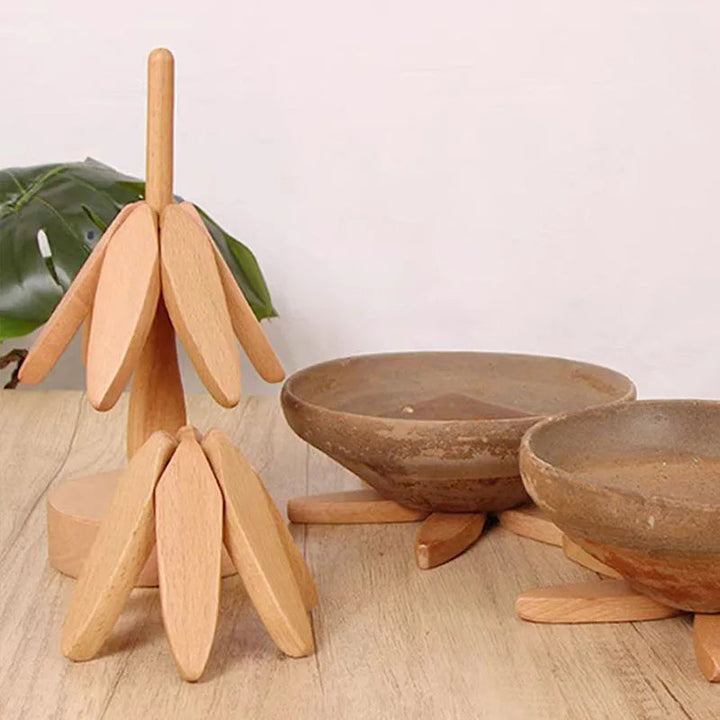 Skanto | Dekorative Treunderlag og Grytekluter - Varmeresistente Bordmatter (4PCS)