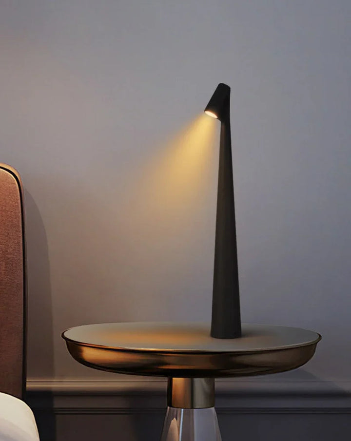 Skanto | Atmosfærisk trådløs bordlampe - LunaLite