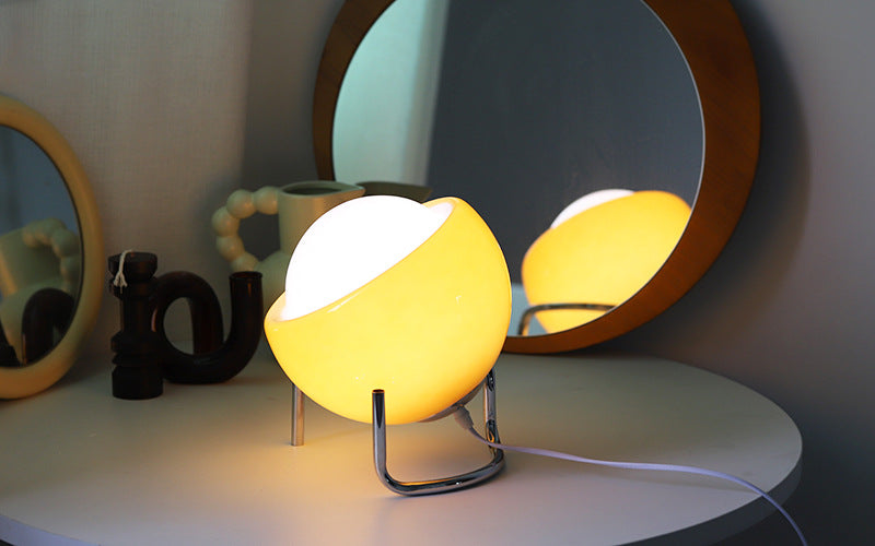 Skandinavisk Glass Bordlampe for Atmosfære Skanto
