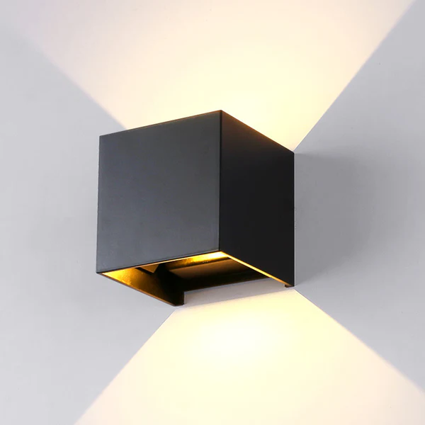 Skanto | Luksuriøs LED vegglampe