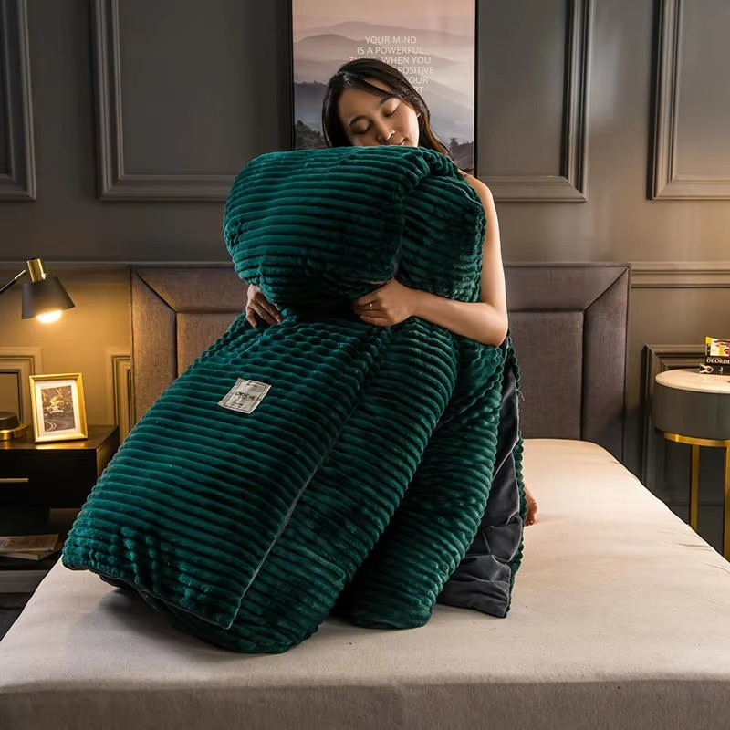 Skanto | Fløyelsfleece Teleskopdeksel for Ultimate Comfort – Myk, Varm, og Koselig Sengetøy Løsning