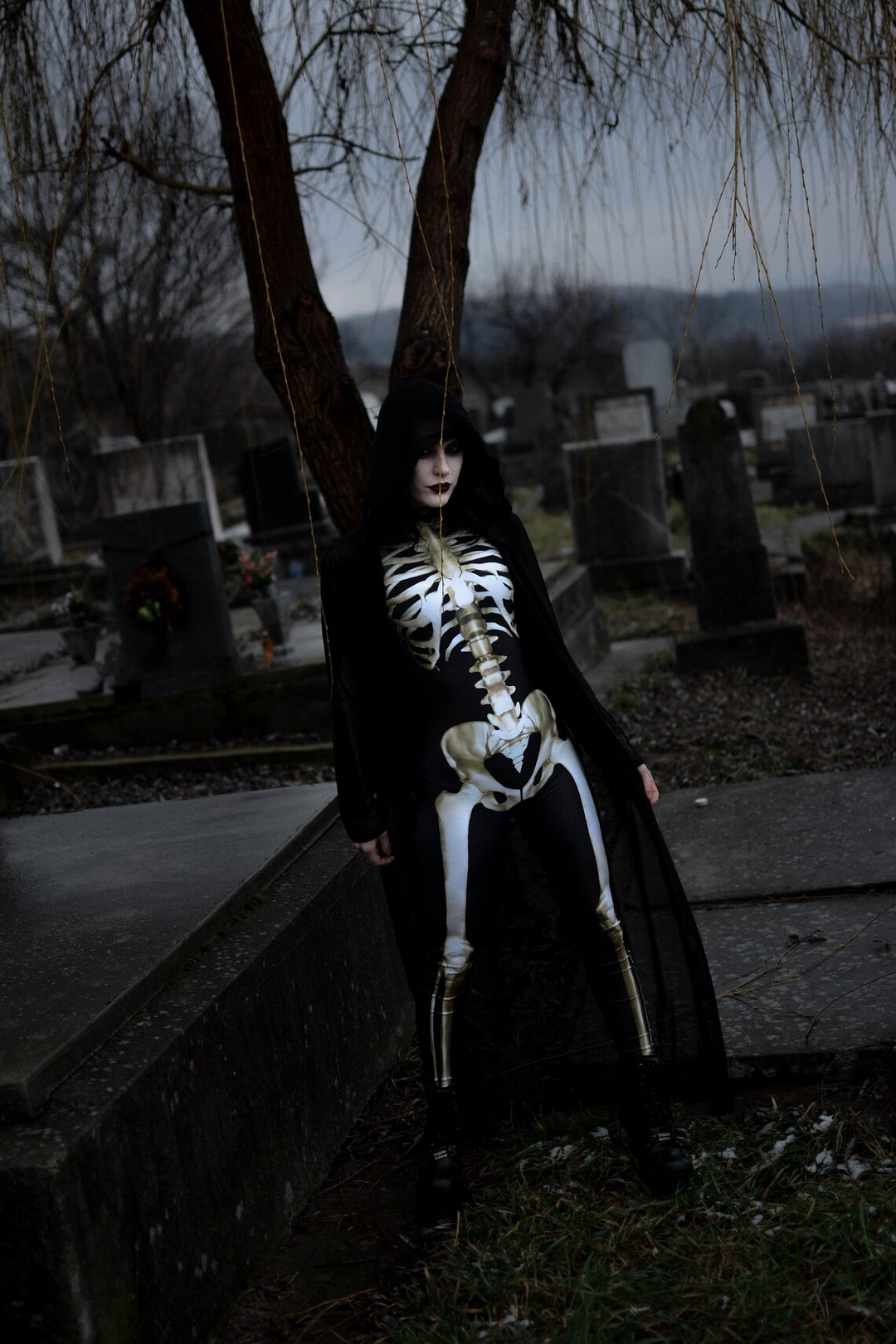 Skanto | GlowInTheDark BoneCurve Skjelettkostyme