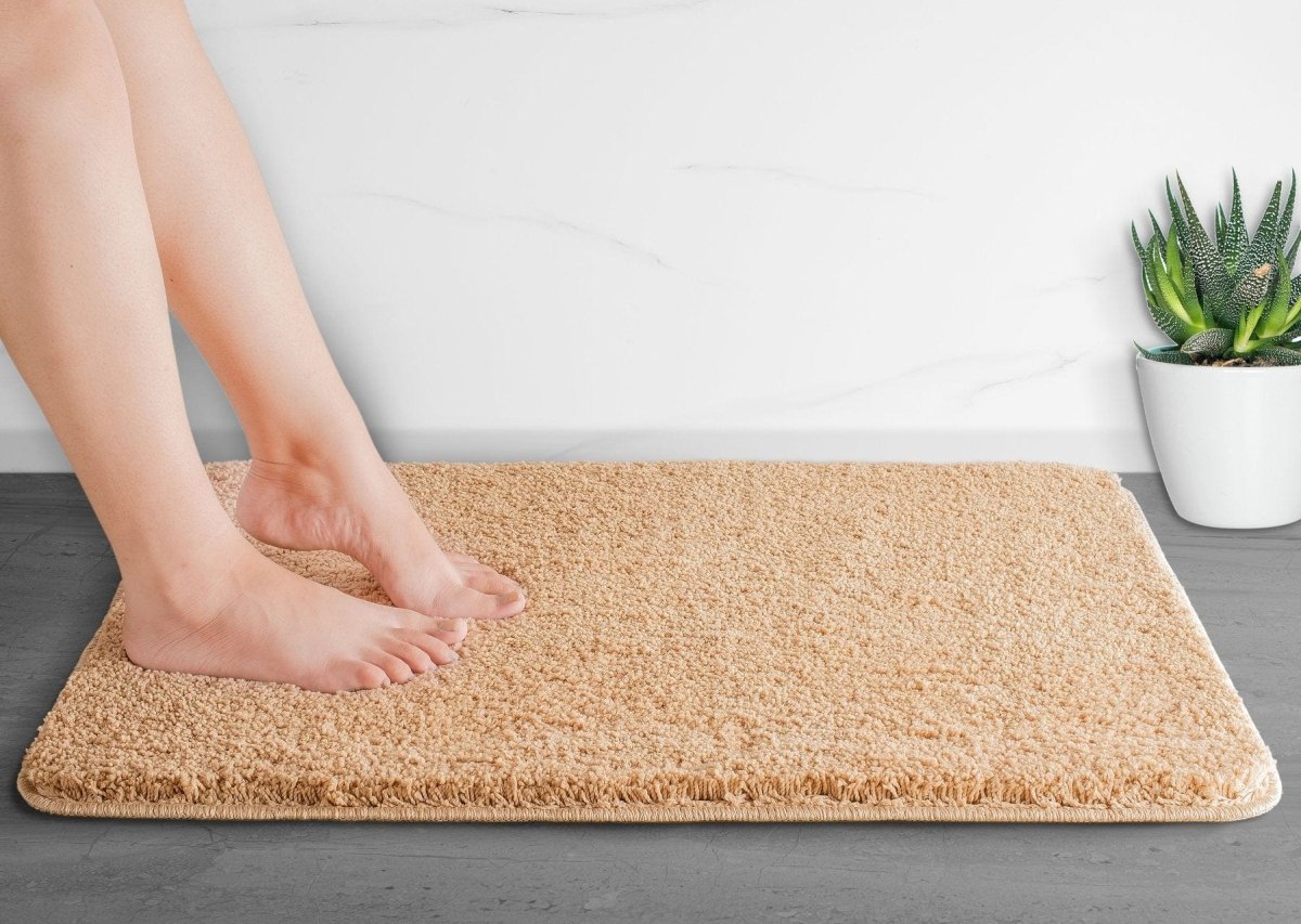 Norvo | Luxura UltraSoft Bade matte | Super-absorberende mikrofiber baderomsmatte med sklisikker bakside