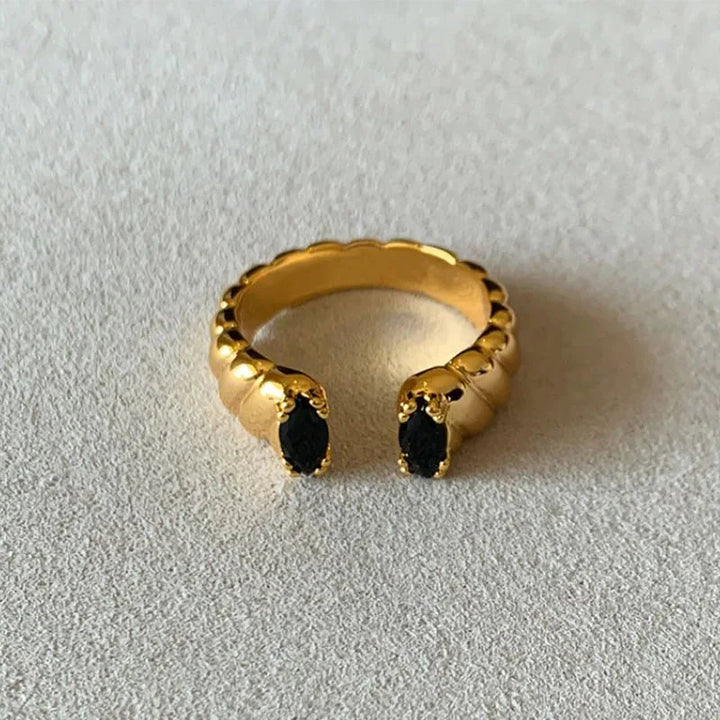 Skanto | Dual Diamond Wrapped Rings