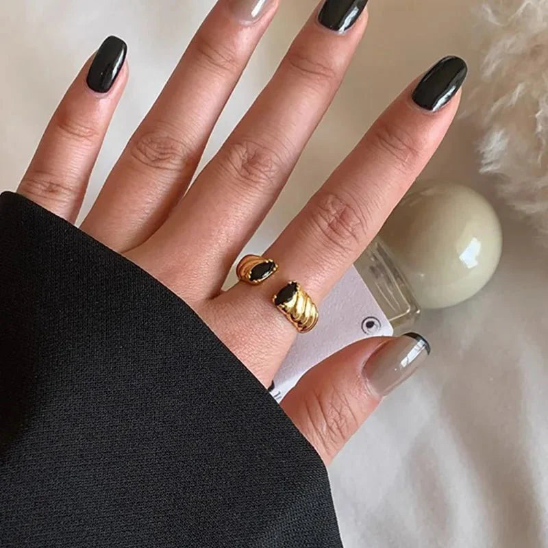 Skanto | Dual Diamond Wrapped Rings