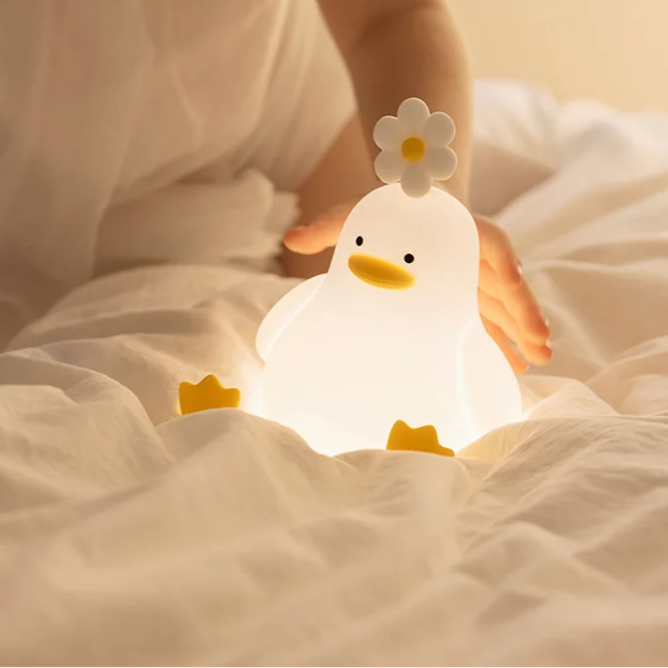 Frendorf | And Nattlys - QuackLight
