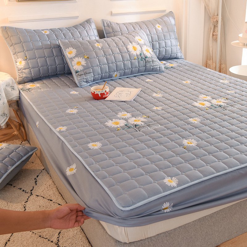 Skanto | CushioGuard Silk Madrassbeskytter | Pustende og luksuriøs beskyttelse for madrassen din