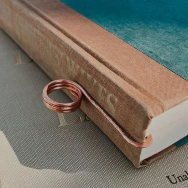Skanto | GripLux Ring Holder — Smertfri lesing i luksuriøs stil som slapper av tommelen din og holder boken åpen (3 stykker)