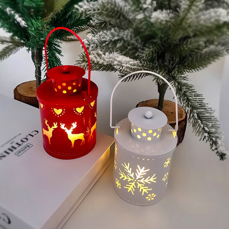 Skanto | Elektronisk Julelys med Blafrende LED Lys – Dekorativ Jern Lysestake for Innendørs