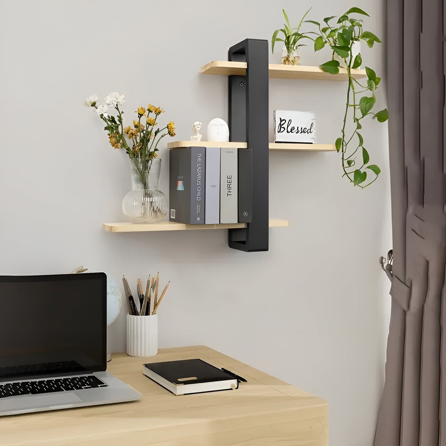 Norvo | NordWood Vegghylle | Solid Furu | 3 Nivåer | Plassbesparende & Dekorativ | Naturlig Tre