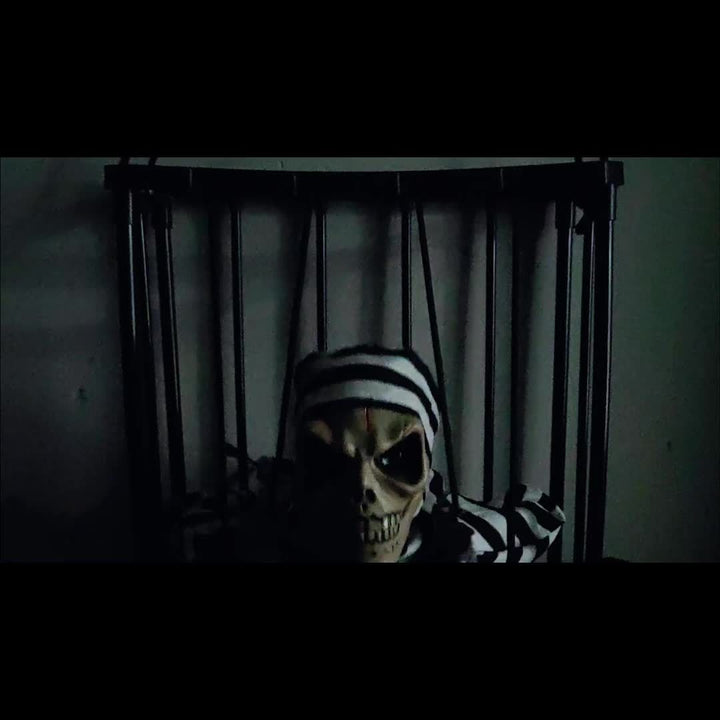 Skanto | TerrorBone Animasjon Skrikende Skjelett – Hengende Halloween Rekvisitt med Bevegelsessensor