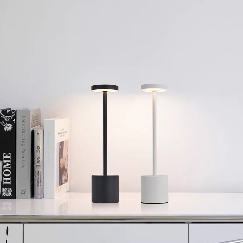 Skanto | Bærbar Oppladbar LED Bordlampe