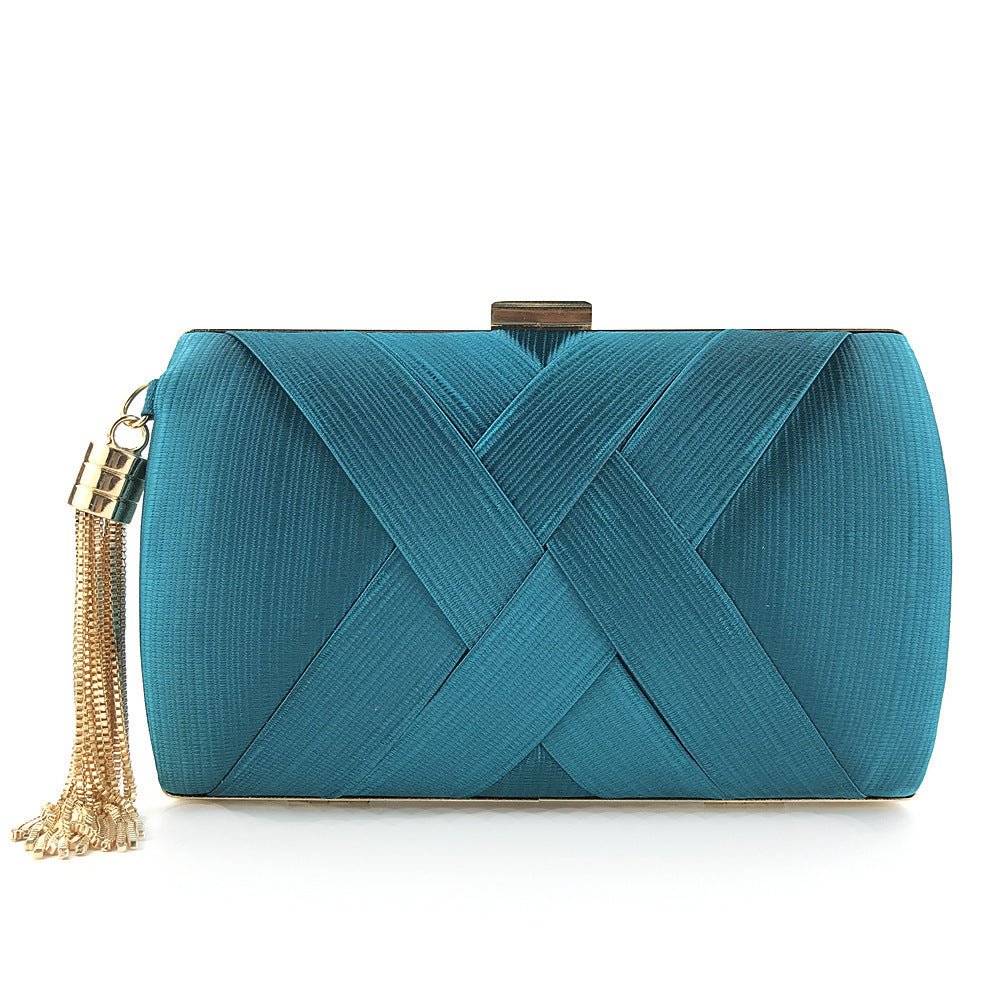 Éclessa Luxus-Abendclutch | Satin-Quastenhandtasche für klassische und moderne Eleganz