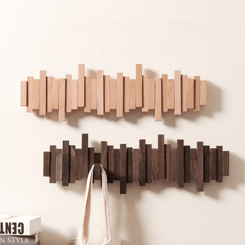 Treverk veggkrok med sammenleggbare kroker og minimalistisk design | Skanto