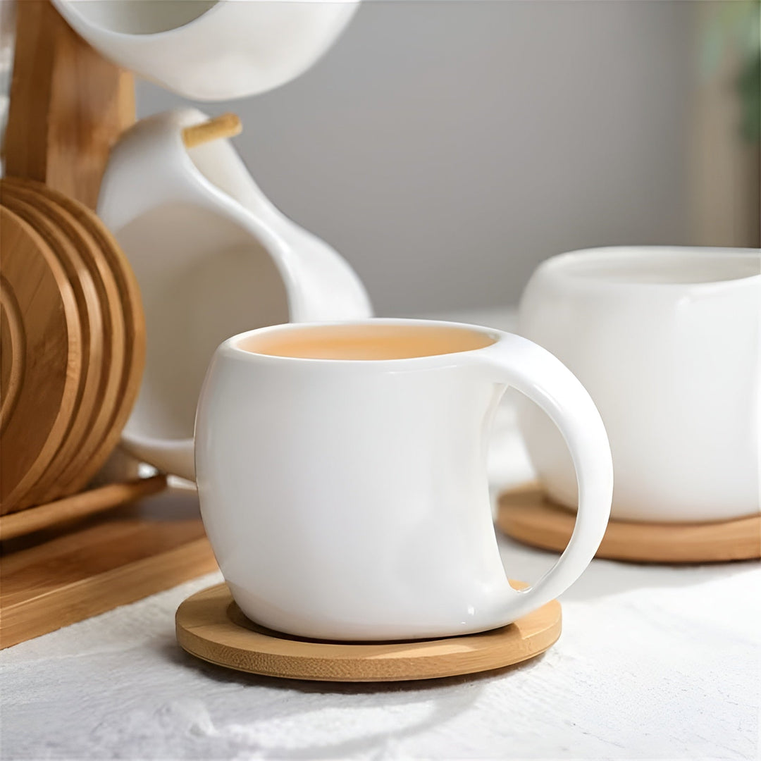 Keramisk Kaffe Krus Sett med Tallerken & Stativ – Stilig og Dekorativ | Perfekt for Kafé og Hjem | Skanto