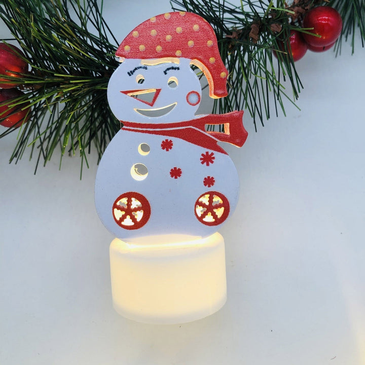 Skanto | Elektroniske LED Julelys Lamper - Sett med 10 - Søte Nisse, Snømann & Tre Nattlys for Festlig Hjem, Fest & Hagedekor