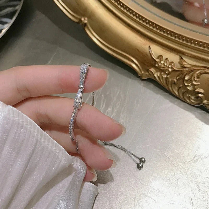 Skanto | Elegant Diamanthalo Armbånd