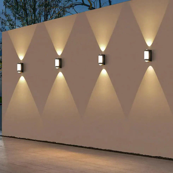 Wasserdichte LED-Außenwandleuchte fra Metall