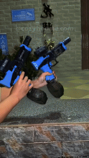 Skanto | Led Automatisk Vannpistol