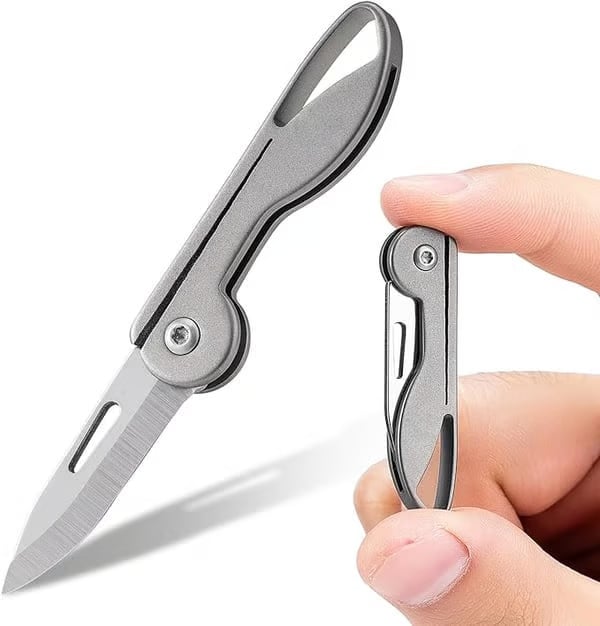 Skanto | Mini Titanlegering Fellekniv