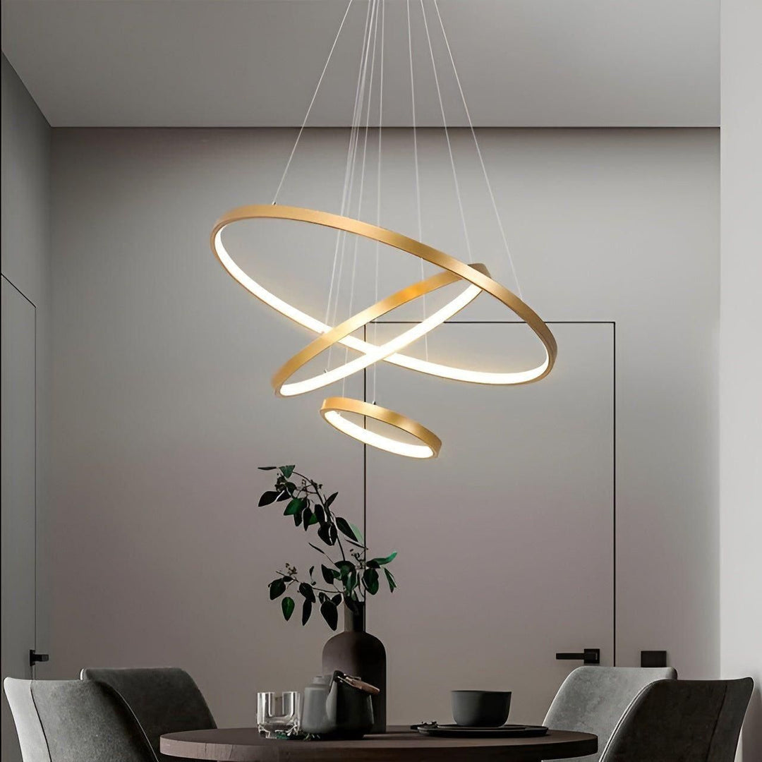 LED pendellampe med kuledesign – Moderne og Elegant | Ideell for stue eller spisestue | Skanto