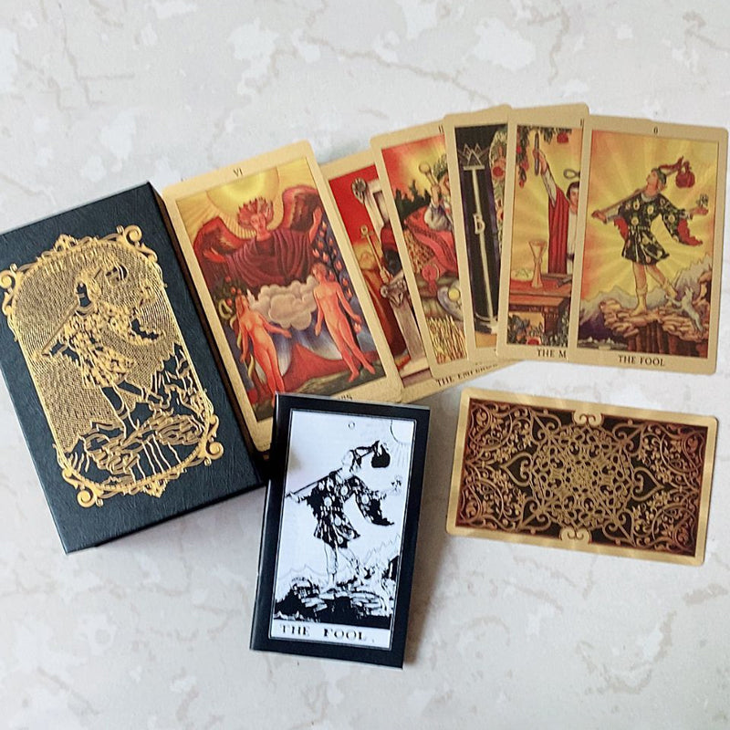Skanto | Utforsk den mystiske verden av tarot Gullfarget tarot