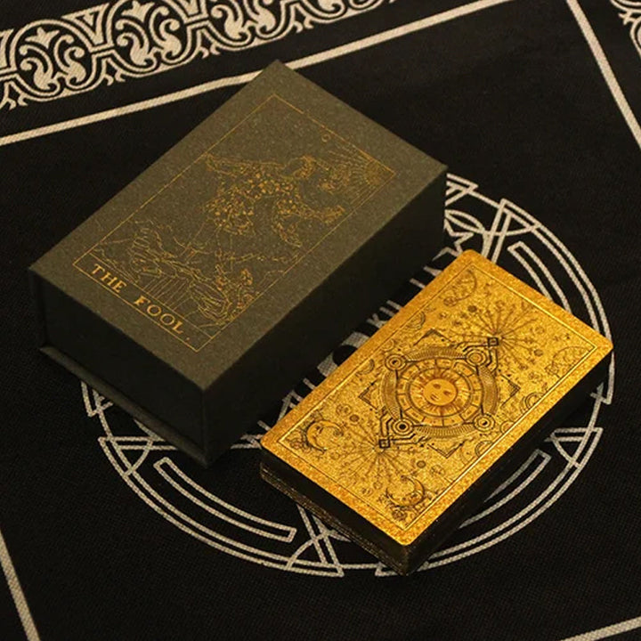 Skanto | Utforsk den mystiske verden av tarot Gullfarget tarot