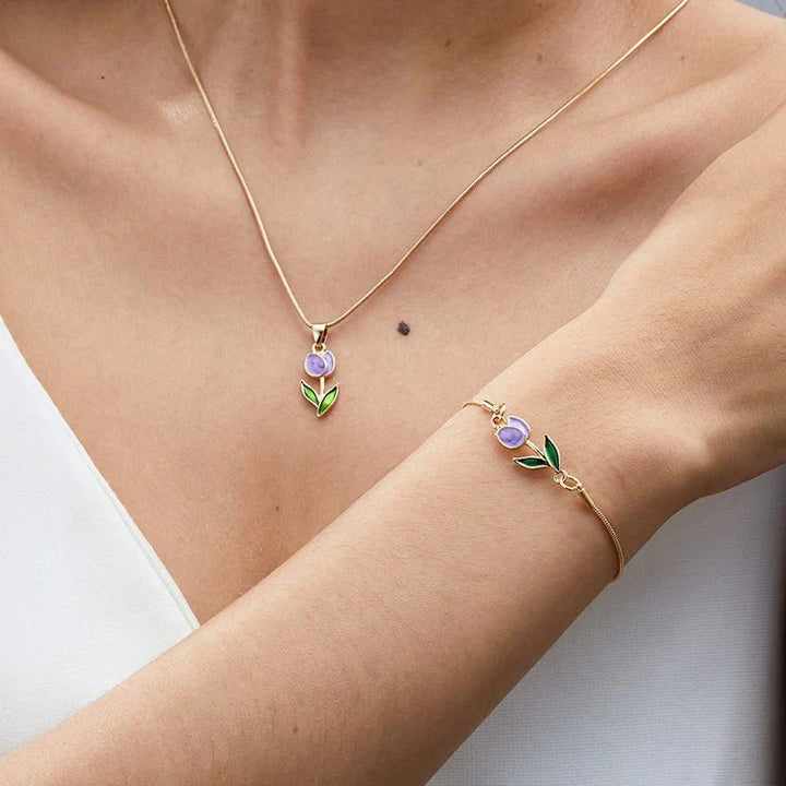 Skanto | Feminine Floral Tulip Armbånd og Halskjede Sett