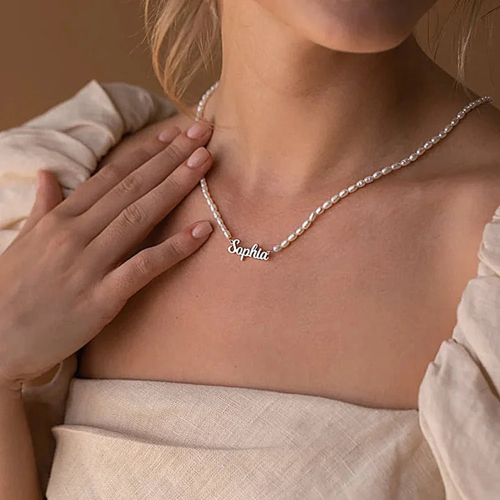Skanto | Feminine Personalisert Navneperle Halskjede