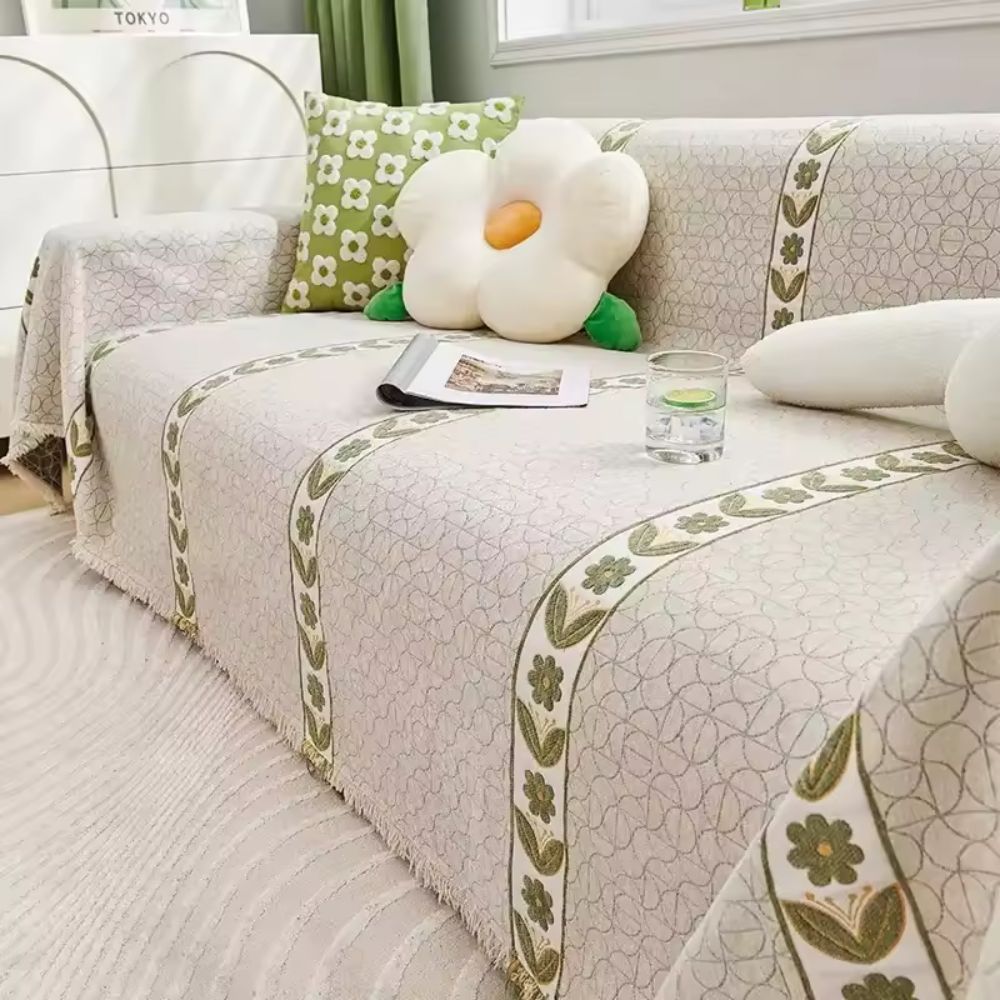 Skanto | Flourish Leaf Sofa Cover