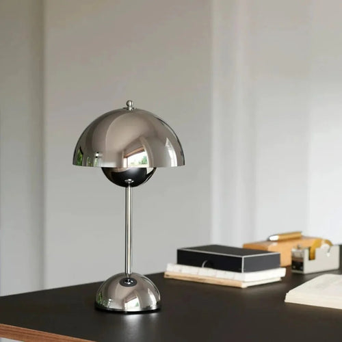 Skanto LED Bærbar Bordlampe