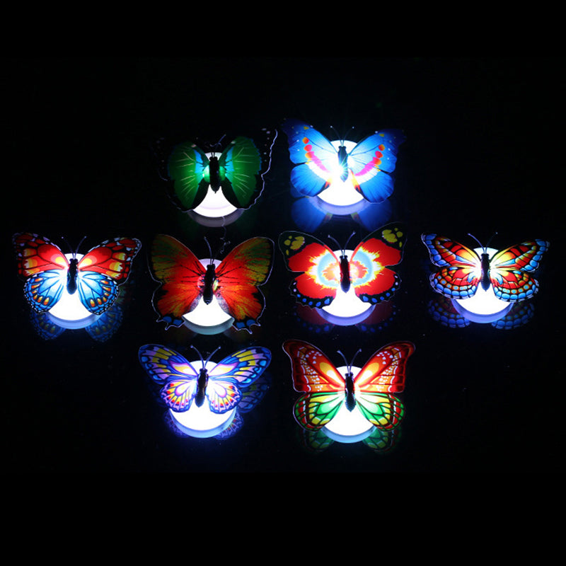 Skanto | 3D LED Sommerfugl Dekorasjon Nattlys