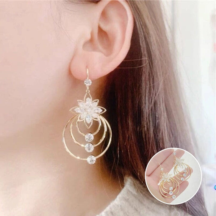 Crystal Lotus Tre Hoop Øredobber | Skanto