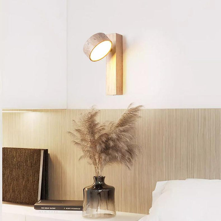 Skanto | Elfenbenfarget Travertin Vegglampe