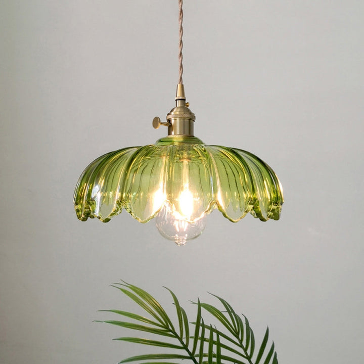 Skanto | Glass lampe som glitrer med detaljer!